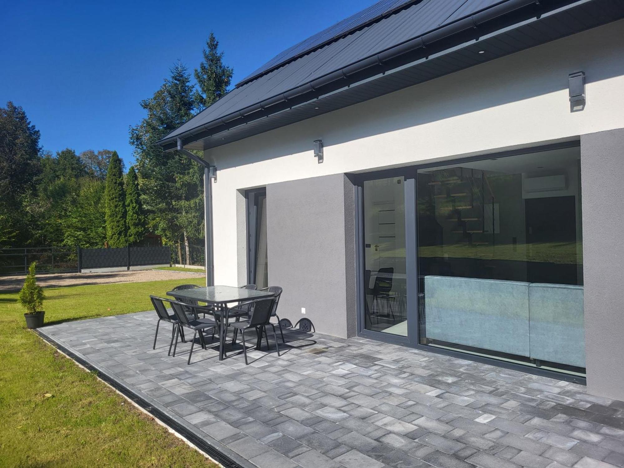 Domek Caloroczny Stroza  Exteriör bild